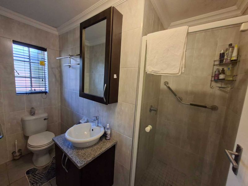 Charming Free-Standing Simplex for Sale in Allens Nek / Weltevreden Park - Photo 6