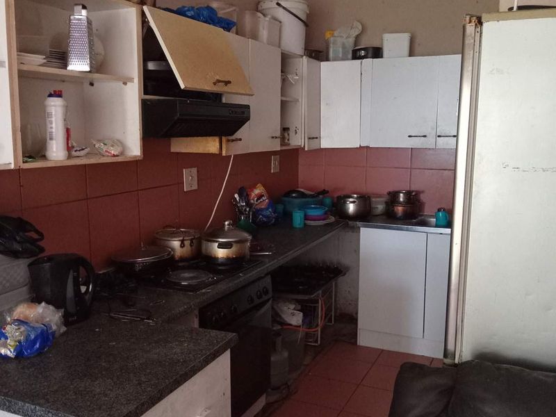 Town house available for sale - Photo 6