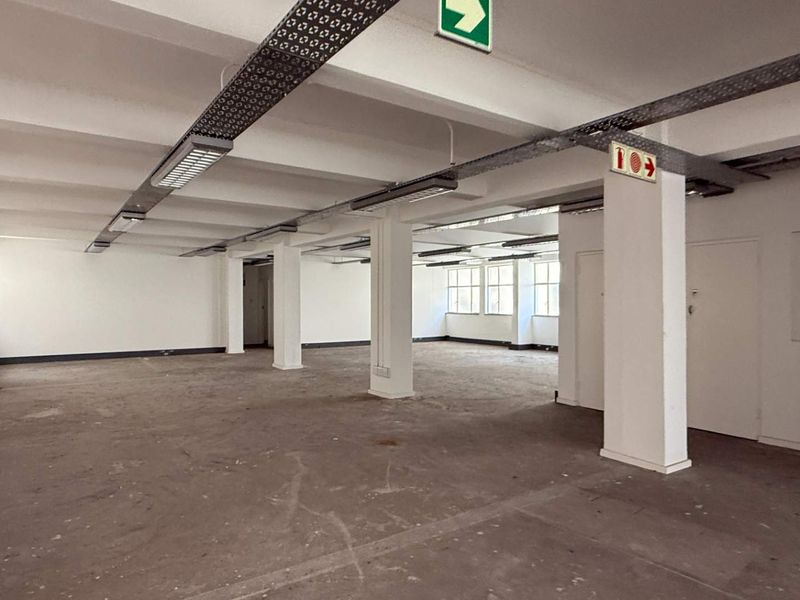 372m2 2nd floor unit ideal for health and wellness to let - Photo 6