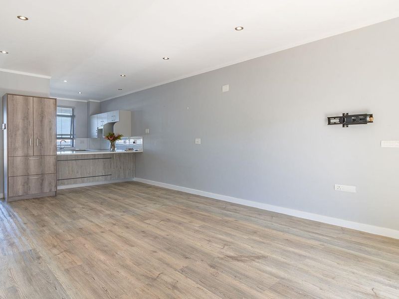 Effortless Living & Peace of Mind in De Plattekloof Lifestyle Estate - Photo 8