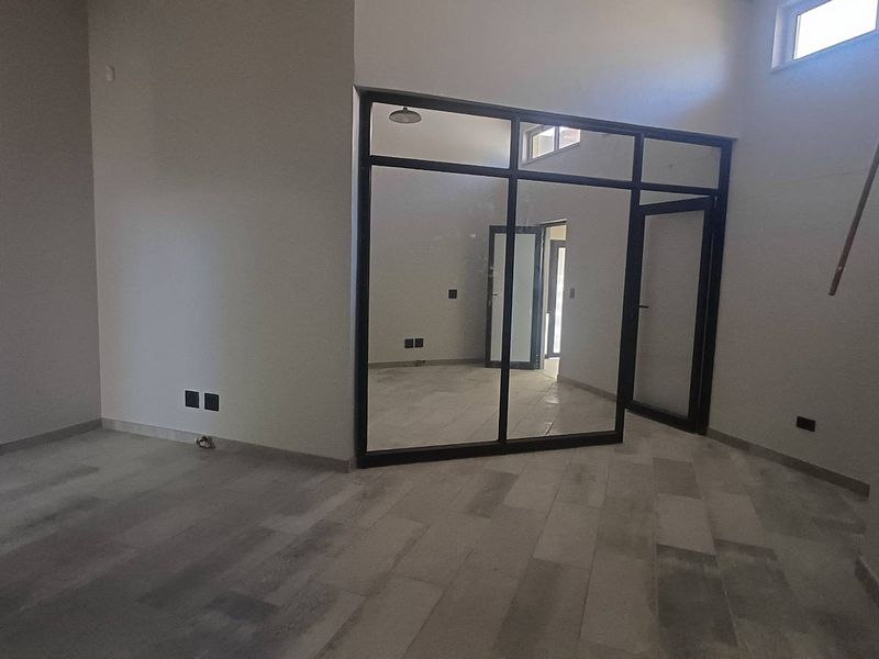 To Let Office space - Photo 7