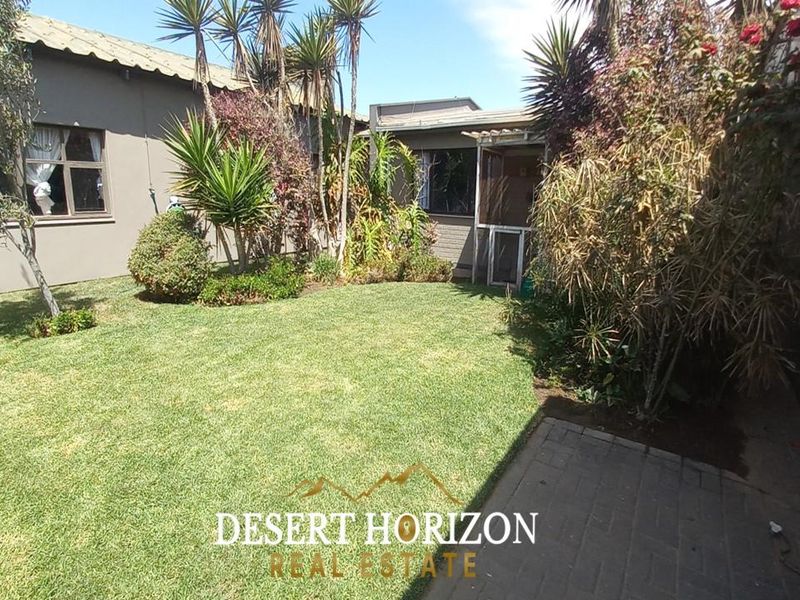 Walvisbay, Central | Family home for sale - Photo 8