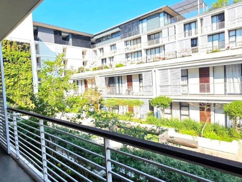 Modern Furnished 2-Bedroom Apartment in Shoreline Retirement Estate (50+) - Photo 1