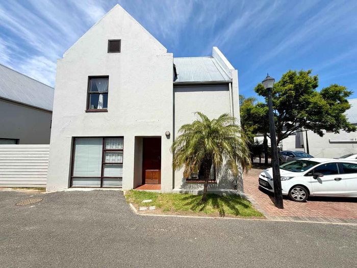 Property #2568828, Townhouse Rental Monthly in La Colline