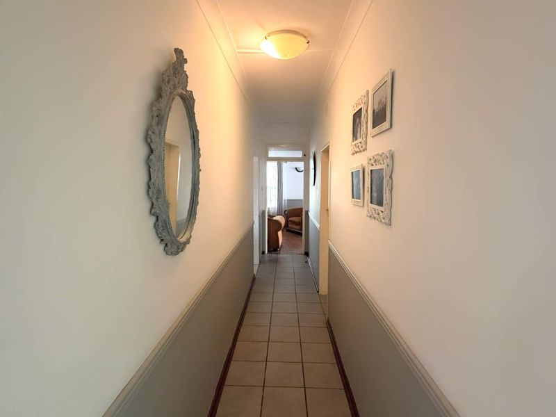 Comfortable Family Living in Prime Randhart – Space, Character & Potential - Photo 10