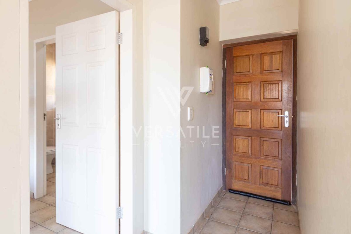 Apartment for Sale in Long Beach. - Photo 4