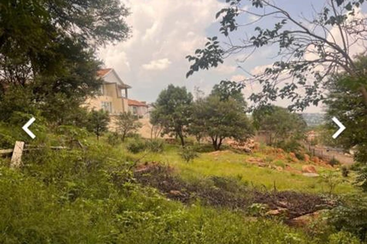 VACANT LAND IN SOUTH CREST - Photo 4