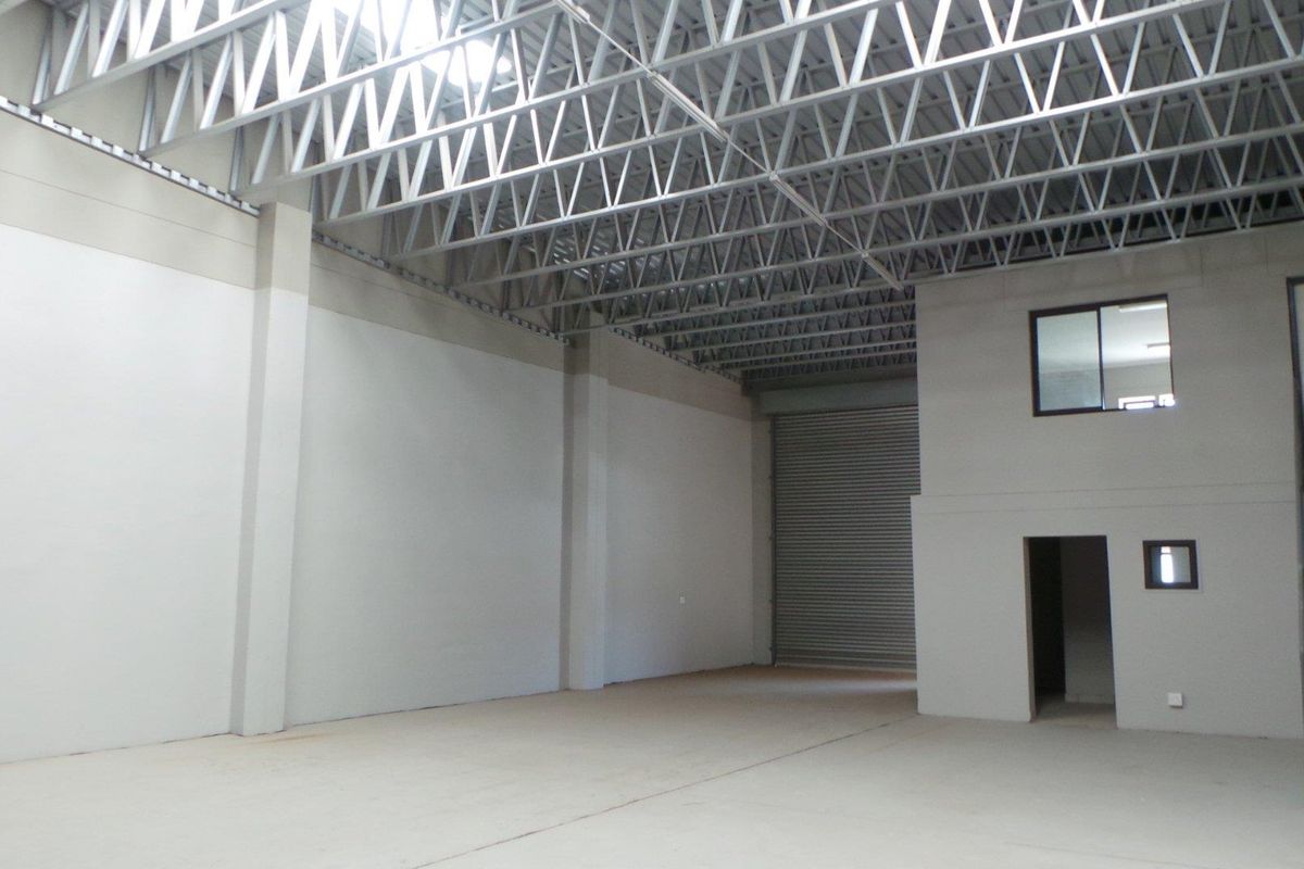 Industrial Warehouse Unit close to Weighbridge - Photo 3