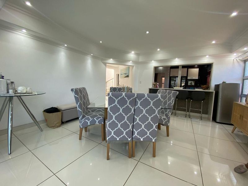 Three Bedroom House for Rent - Photo 6