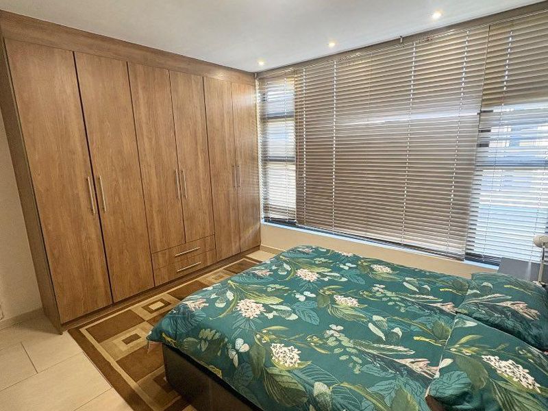 3 Bedrooms Townhouse To Rent in Walvis Bay Central - Photo 7