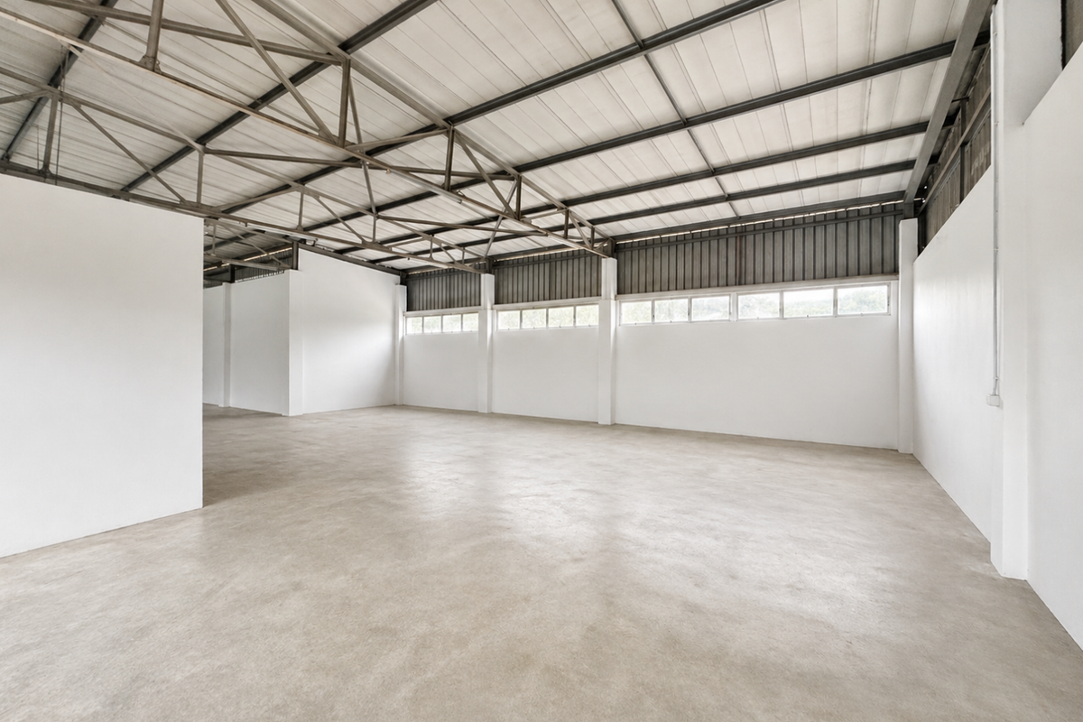 Neat Industrial Unit with Office Component in Secure Business Park - Photo 3
