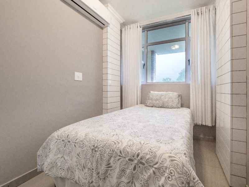 Fully Renovated 2-Bedroom, 2-Bathroom Apartment!! - Photo 8