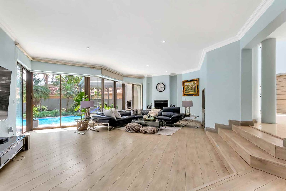 MODERN SPACIOUS AND STYLISH HOME - Photo 5