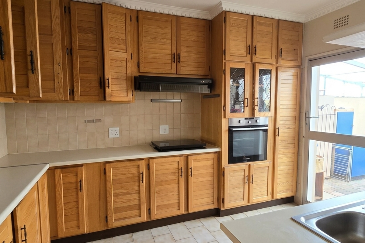 Elegant Retirement Living 2-Bedroom 2-Bathroom  Now Available in Marmanet Retirement Village - Photo 5