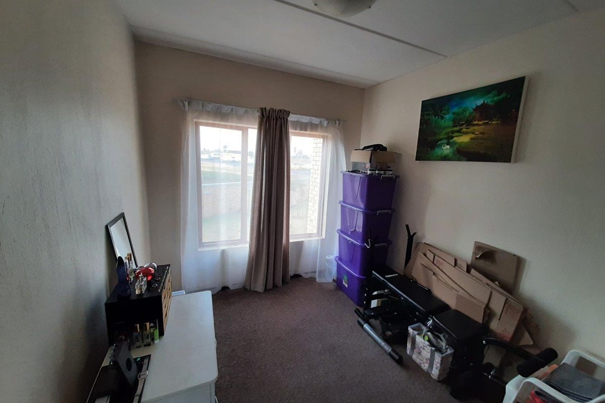 YOUR NEW HOME AWAITS - Photo 5