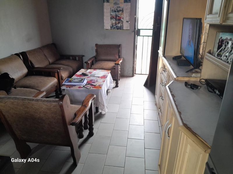 Smart 2 Bedroom RDP (neat and spacious) - Photo 7