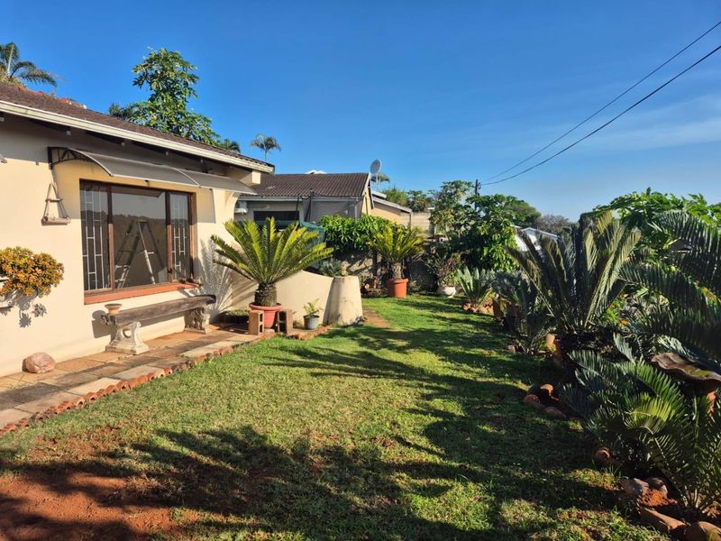 Spacious 4-Bedroom Family Home in heart of Brighton Beach , Plus private granny flat to supplement your income! - Photo 8