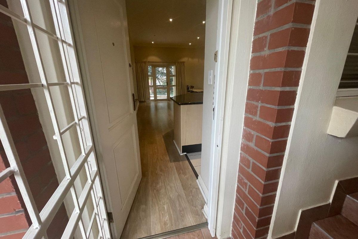 UNFURNISHED TWO BEDROOMS - Photo 4