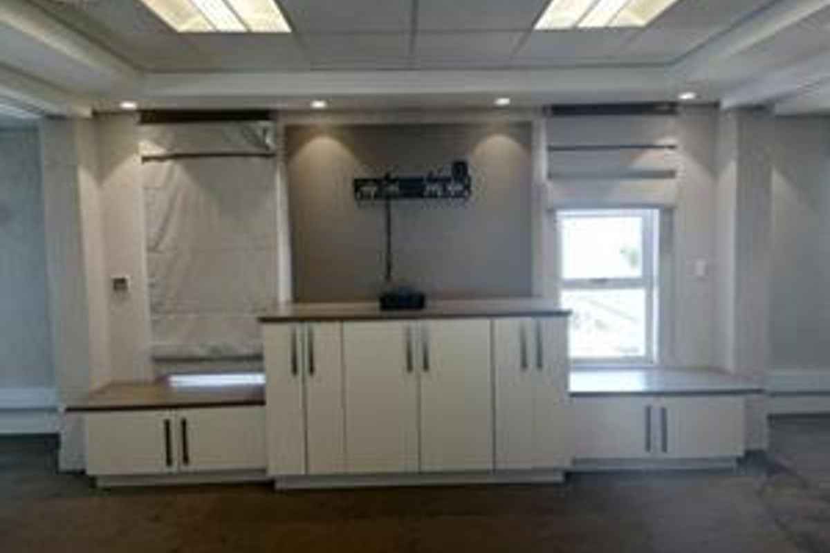 A - Grade Office - To Let - Photo 5