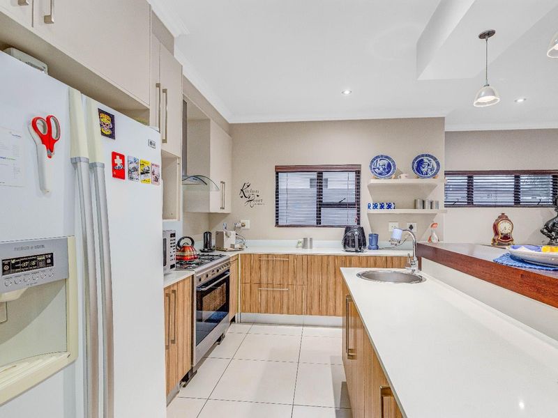 Modern Living in a Secure Lifestyle Estate - Photo 6