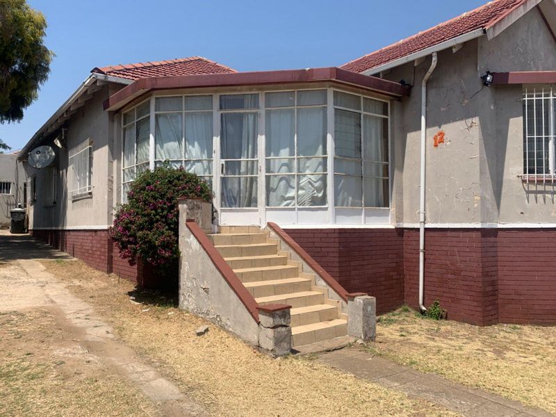3 bedrooms house for sale in Rosettenville ext - Photo 10