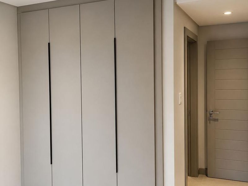 Modern 3 Bedroom/2 Bathroom to Let - Photo 6