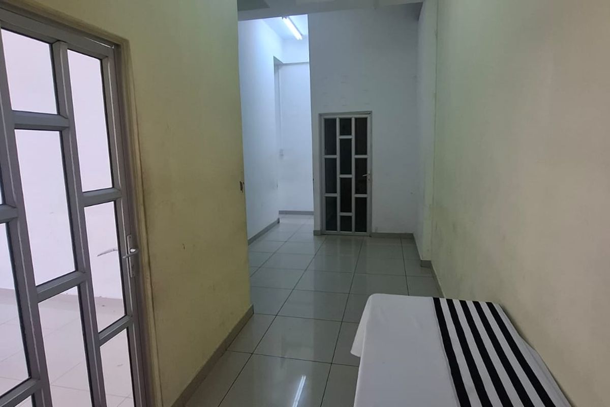 Brand-New Elevator Access in Durban CBD Commercial Space! - Photo 3
