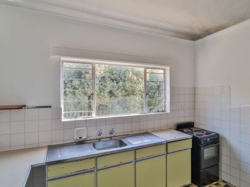 Apartment Building for Sale - Photo 10