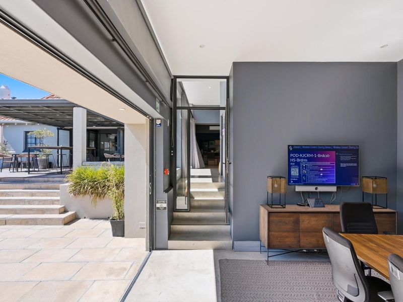 Exceptional Upper Woodstock Home with Character, Volume and Incredible Versatility - Photo 8