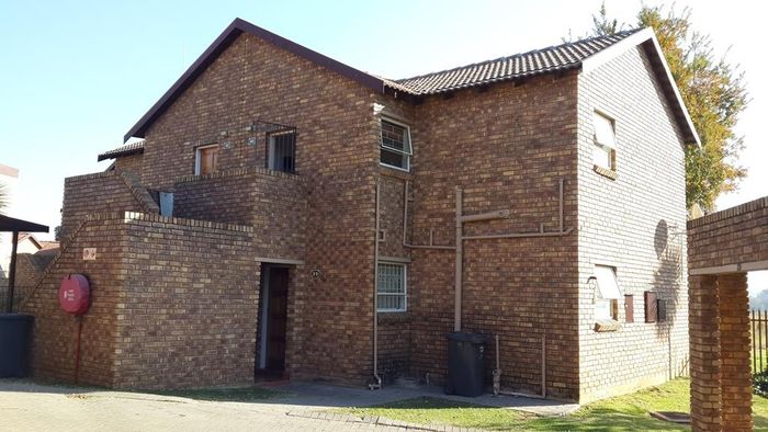 Property #2483601, Apartment Rental Monthly in Wilgeheuwel