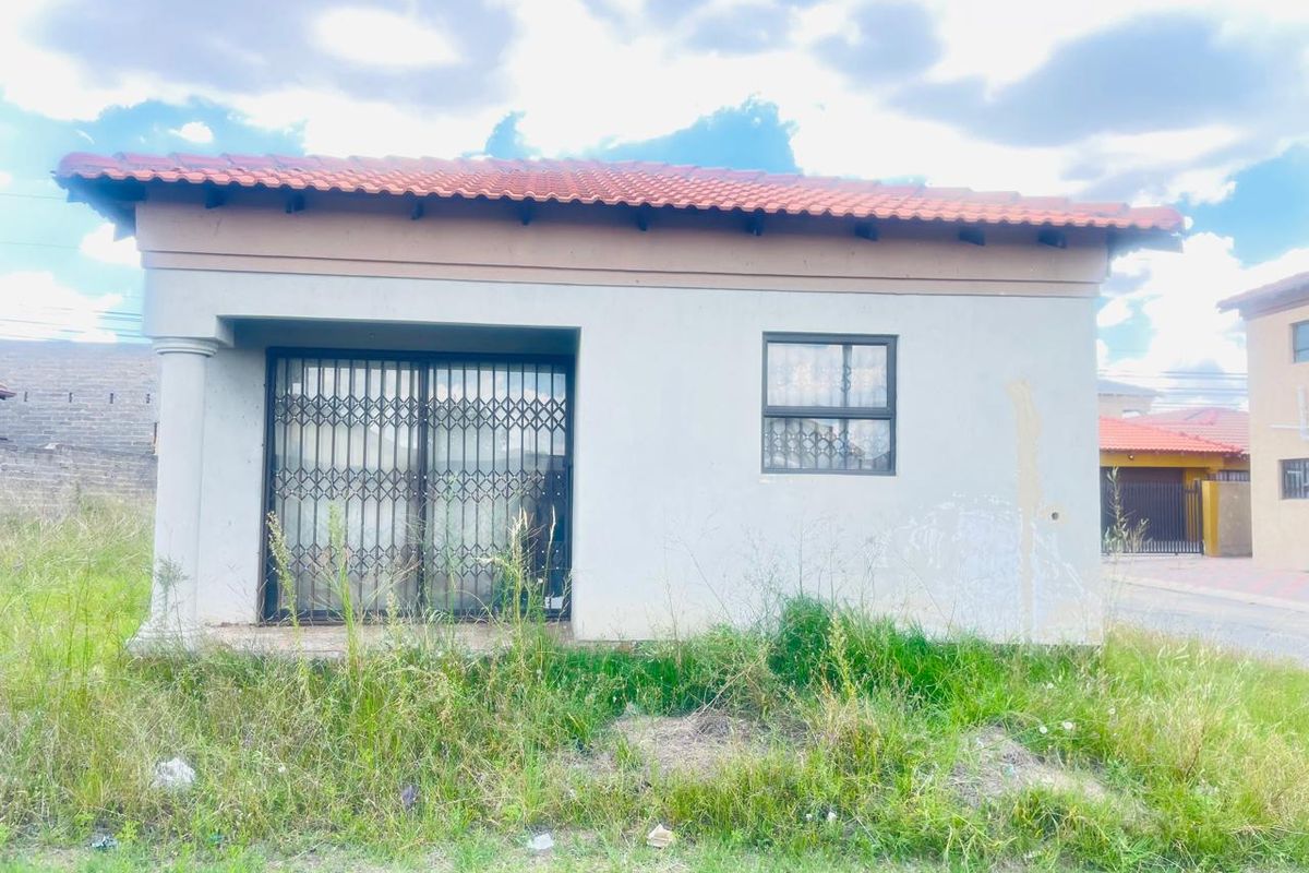 PRIME INVESTMENT OPPORTUNITY AWAITS!!! - Photo 3