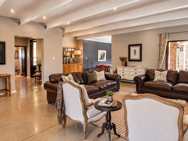 FOR SALE | KLEIN WINDHOEK | N$6,850,000 excl Costs - Photo 5
