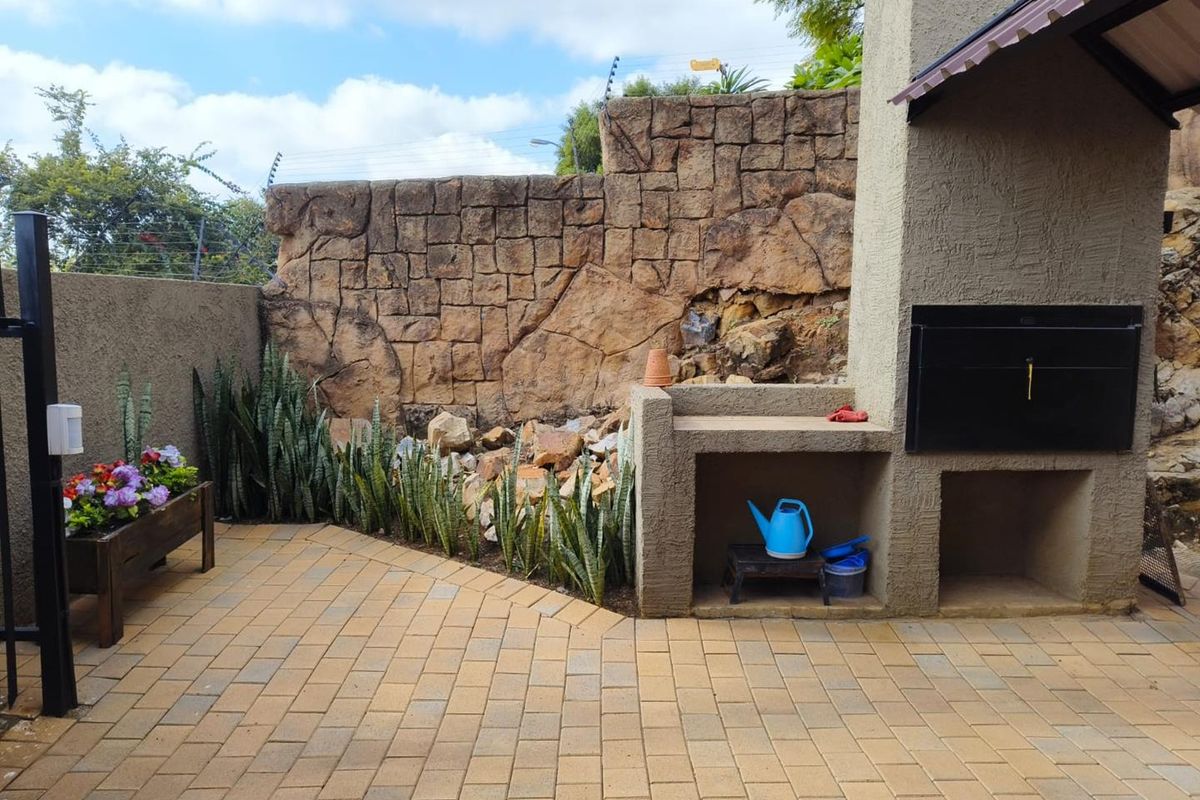 3 bedroom townhouse for sale in Silverton Ridge - Photo 4