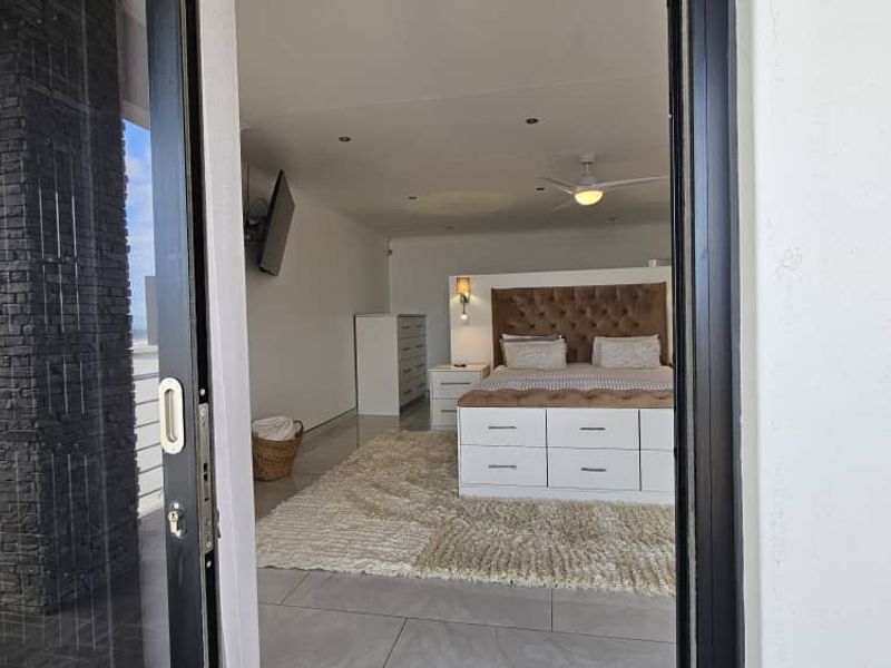 Swakopmund,Mile 4 | Stunning Sea View Home – Unique and Spacious with Modern Finishes - Photo 5