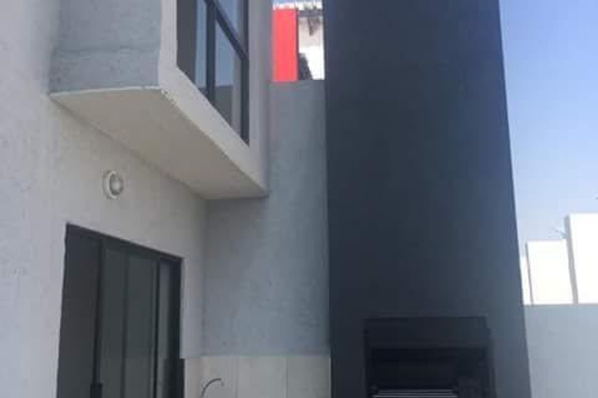 2 Bedroom Apartment for Sale- Okahandja - Photo 2
