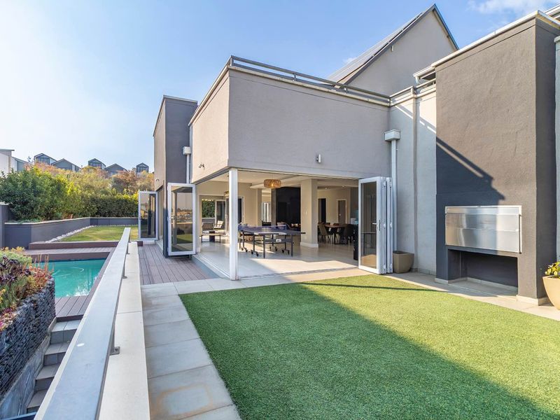 Contemporary Elegance with Exceptional Family Living in Waterfall Country Estate - Photo 1