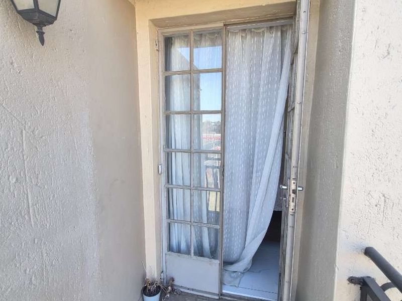 1 Bedroom apartment to rent in Norkem Park Ext 2 - Photo 8