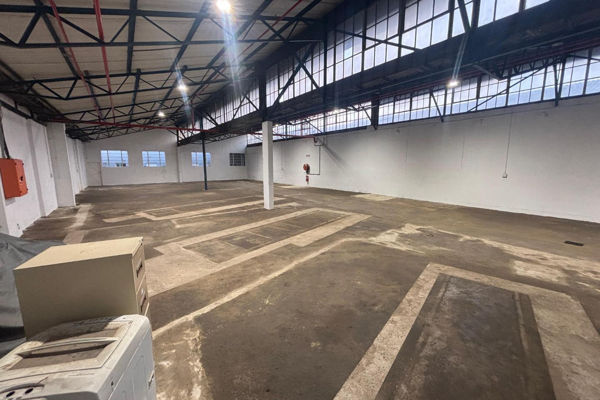 TO LET | INDUSTRIAL UNIT - 549m2 - Photo 2