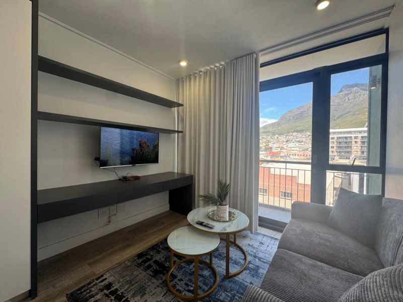 Stylish Studio with Breathtaking Views & Unbeatable Location - Photo 6