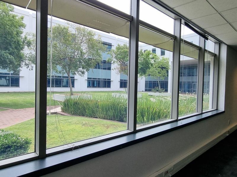 4 542m2 Waterfall City Midrand Office Block For Sale - Photo 7