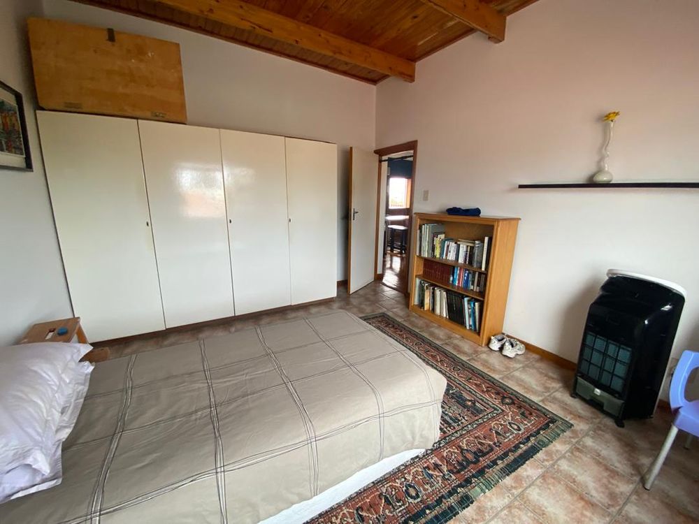 Flat one with a lounge, balcony, kitchen, bedroom and bathroom
