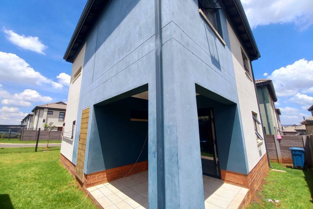 Three bedrooms house for sale in Lotus Gardens Capital View Estate - Photo 2