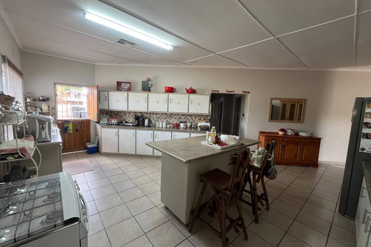 Fantastic 4-bedroom family home in a popular area - Photo 4