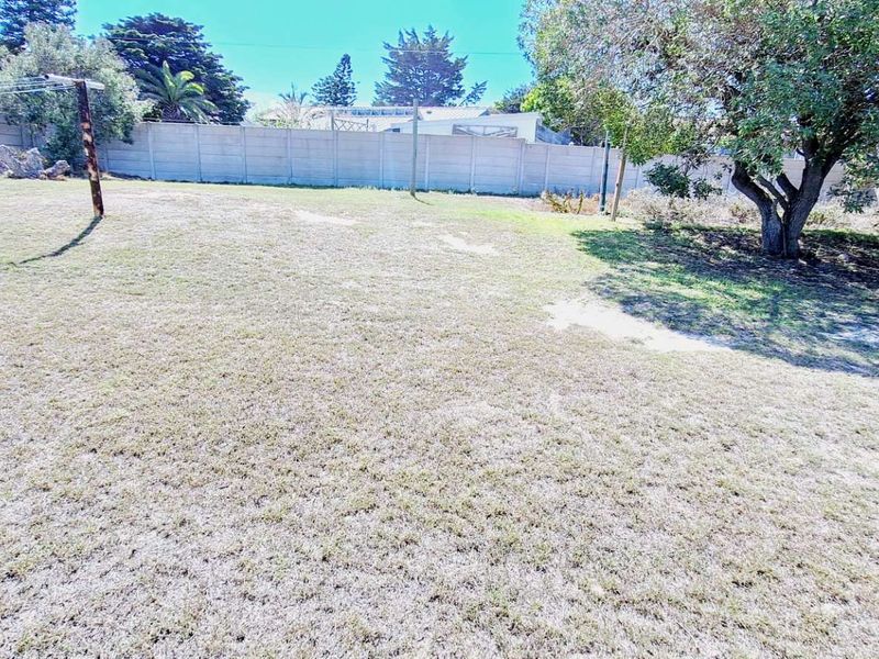 Location Location Location - Empty 868 sqm Stand For sale - Photo 6