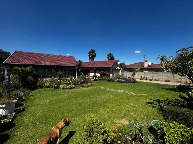 4 bedroom home for sale in roodepoort - Photo 3