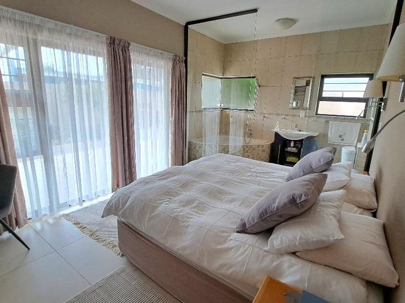 This spacious charming home is situated in a great location close to the Lagoon. - Photo 9