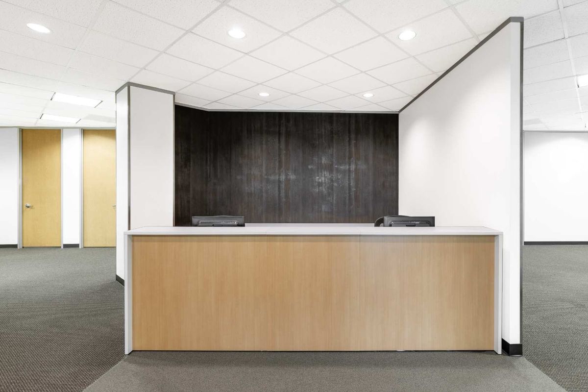 Private office space for 1 person in Regus Tyger Valley, Willowbridge - Photo 3