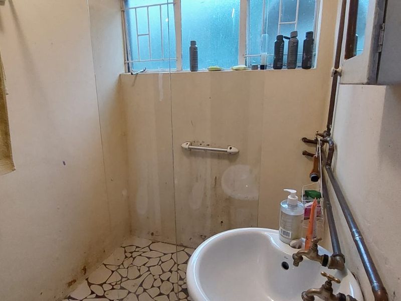 4 Bedroom Duplex - Photo 7