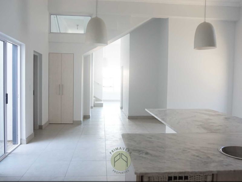 BRAND NEW 5 Bedroom House FOR SALE in Waterfront, Swakopmund - Photo 9