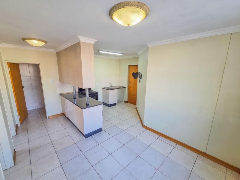 2 Bedroom Apartment Available in Hillcrest - Photo 1